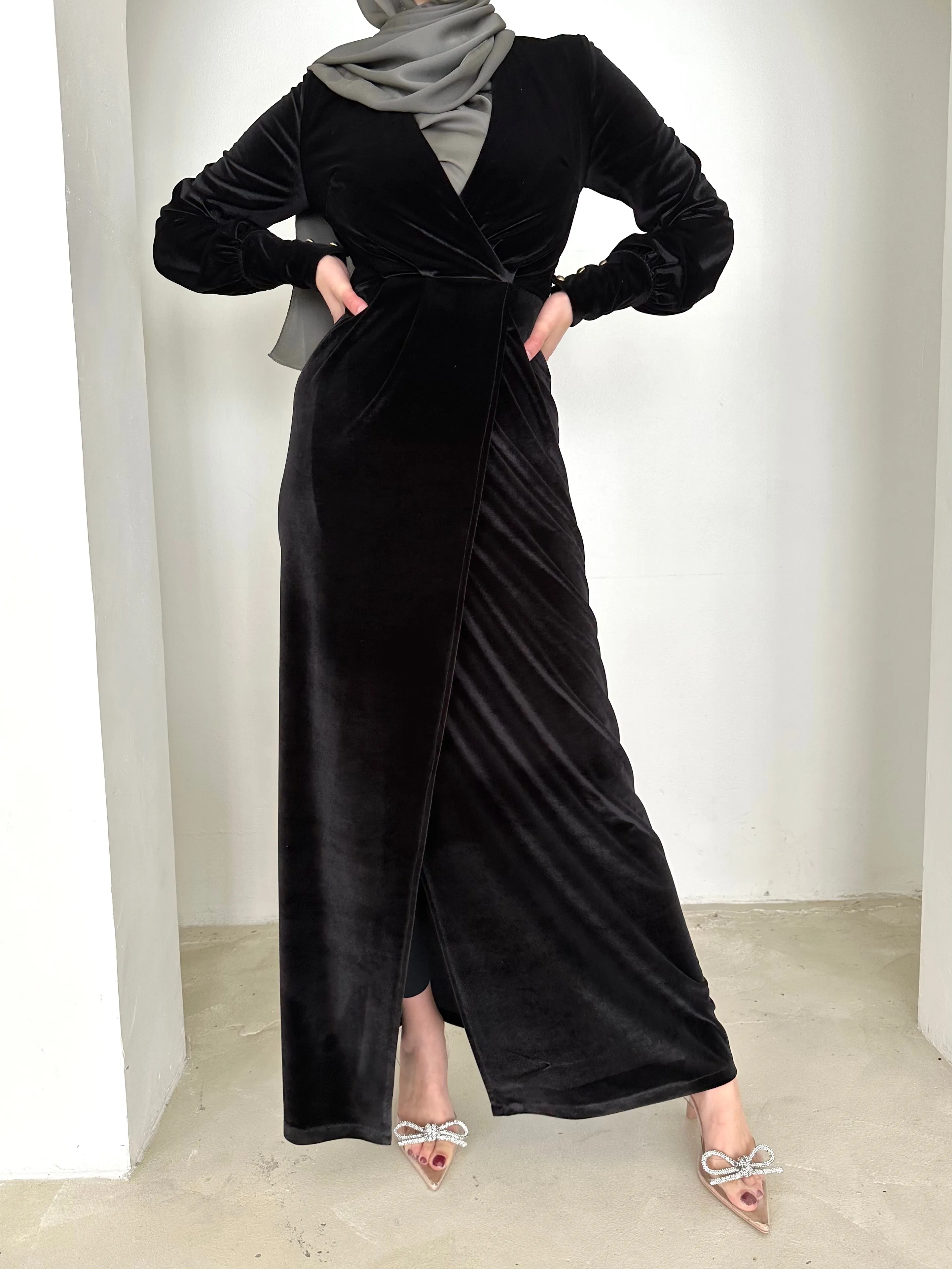 ALARA VELVET DRESS