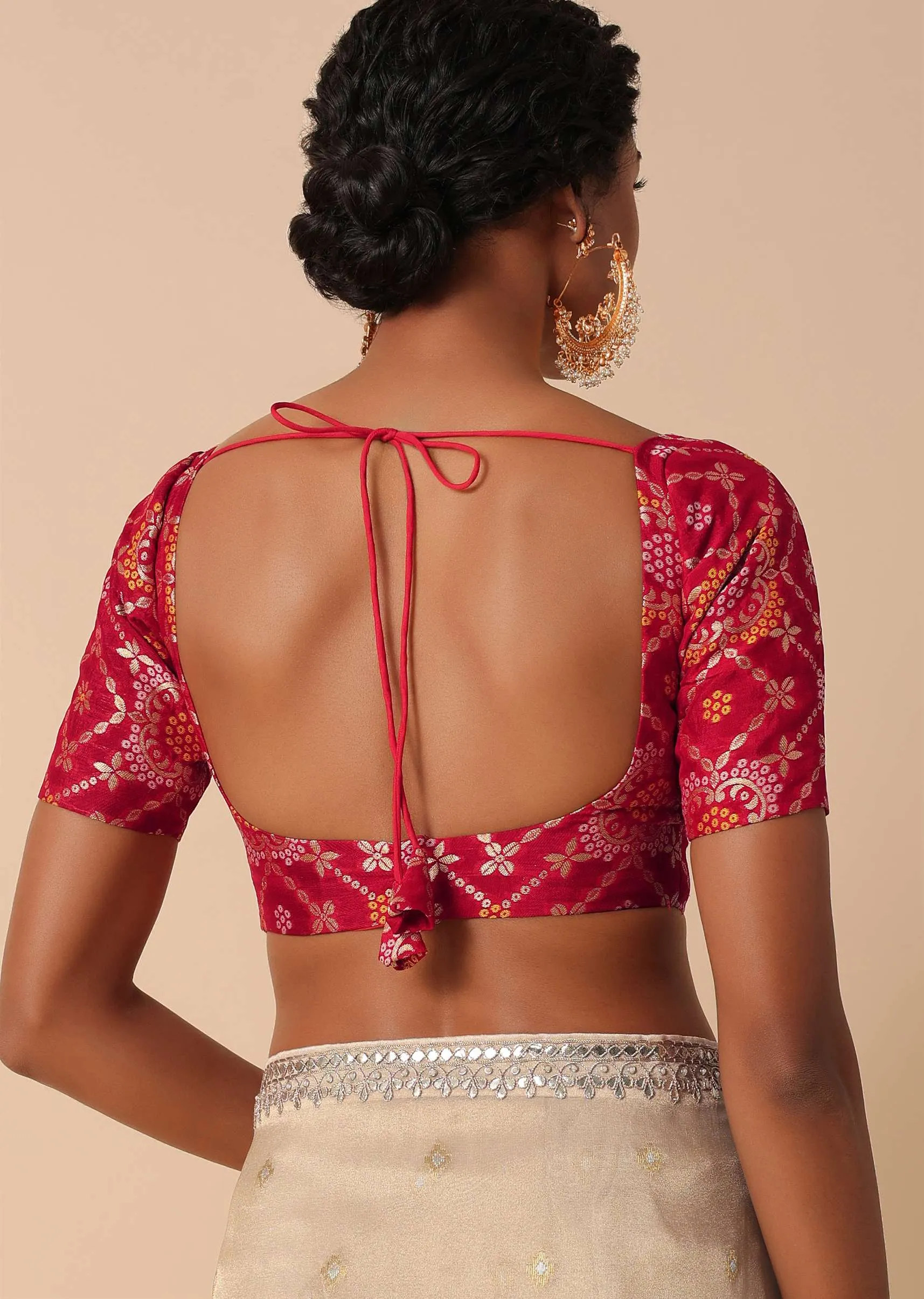 Beige Silk Embroidered Saree Set With Unstitched Blouse Piece