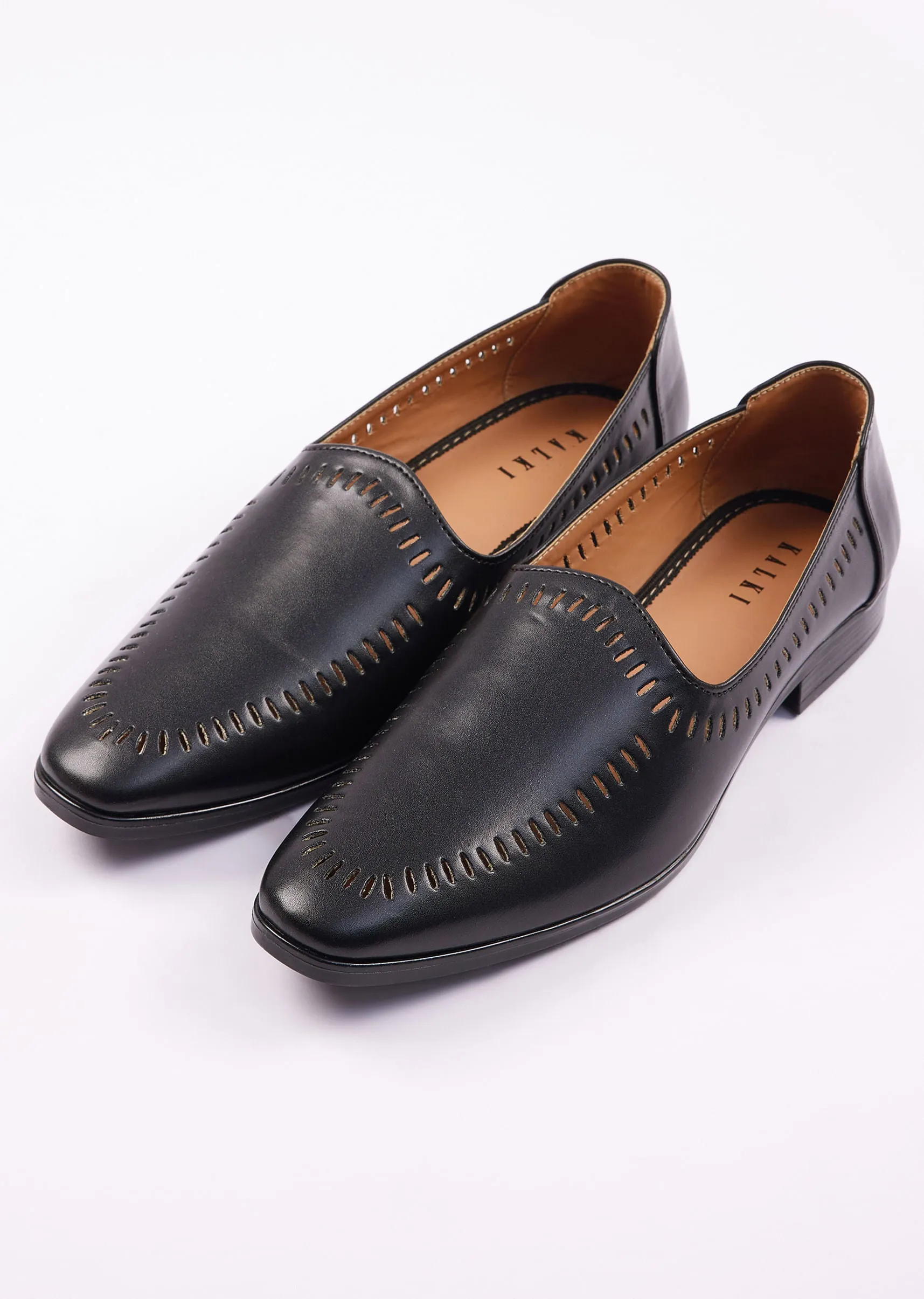 Black Ethnic Juttis For Men