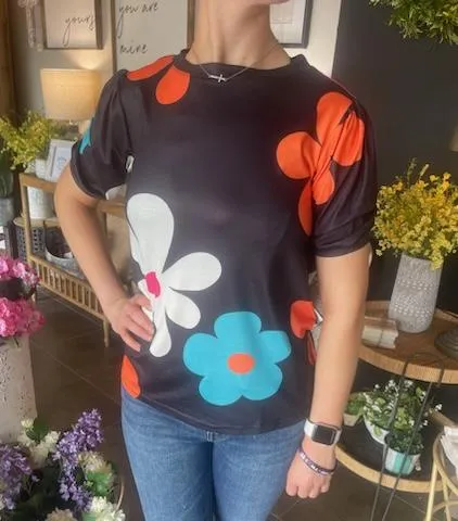Black Floral Bubble Sleeve Tee