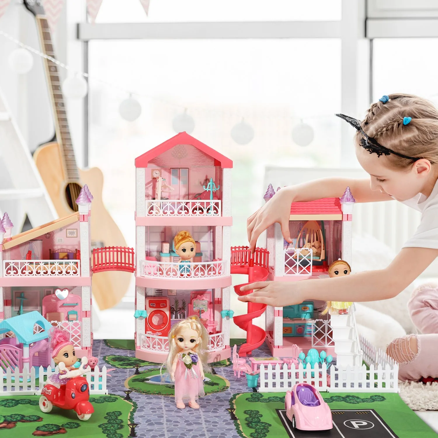 Dollhouse Dreamhouse with Accessories