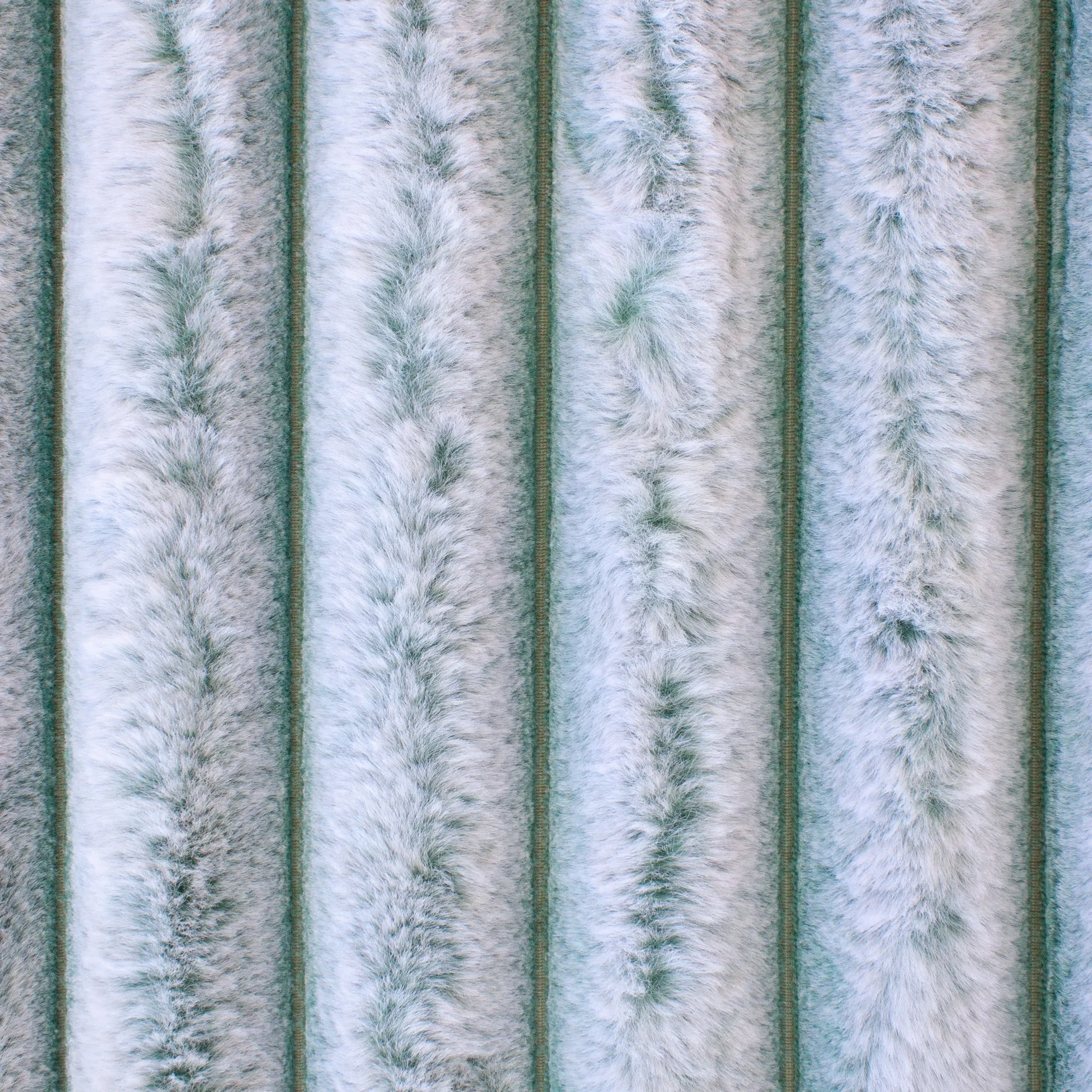 Frosted Madelyn Snuggle