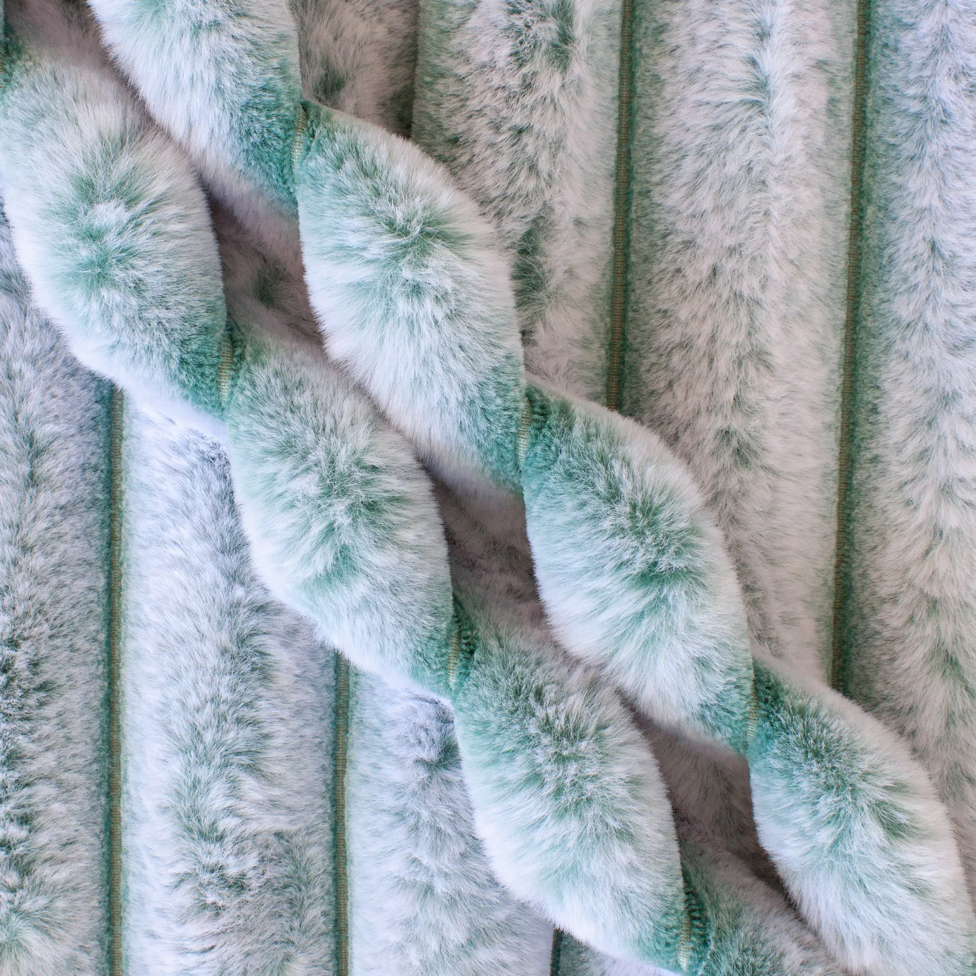 Frosted Madelyn Snuggle