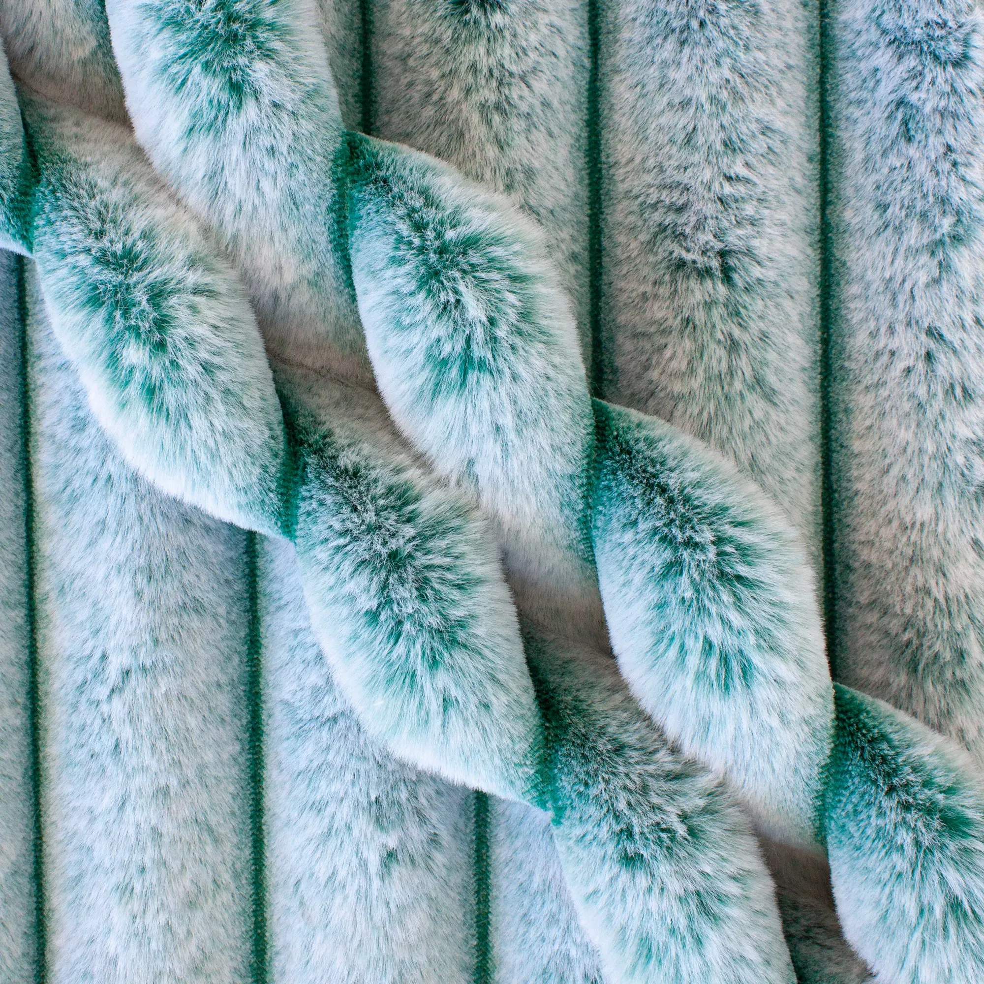 Frosted Madelyn Snuggle