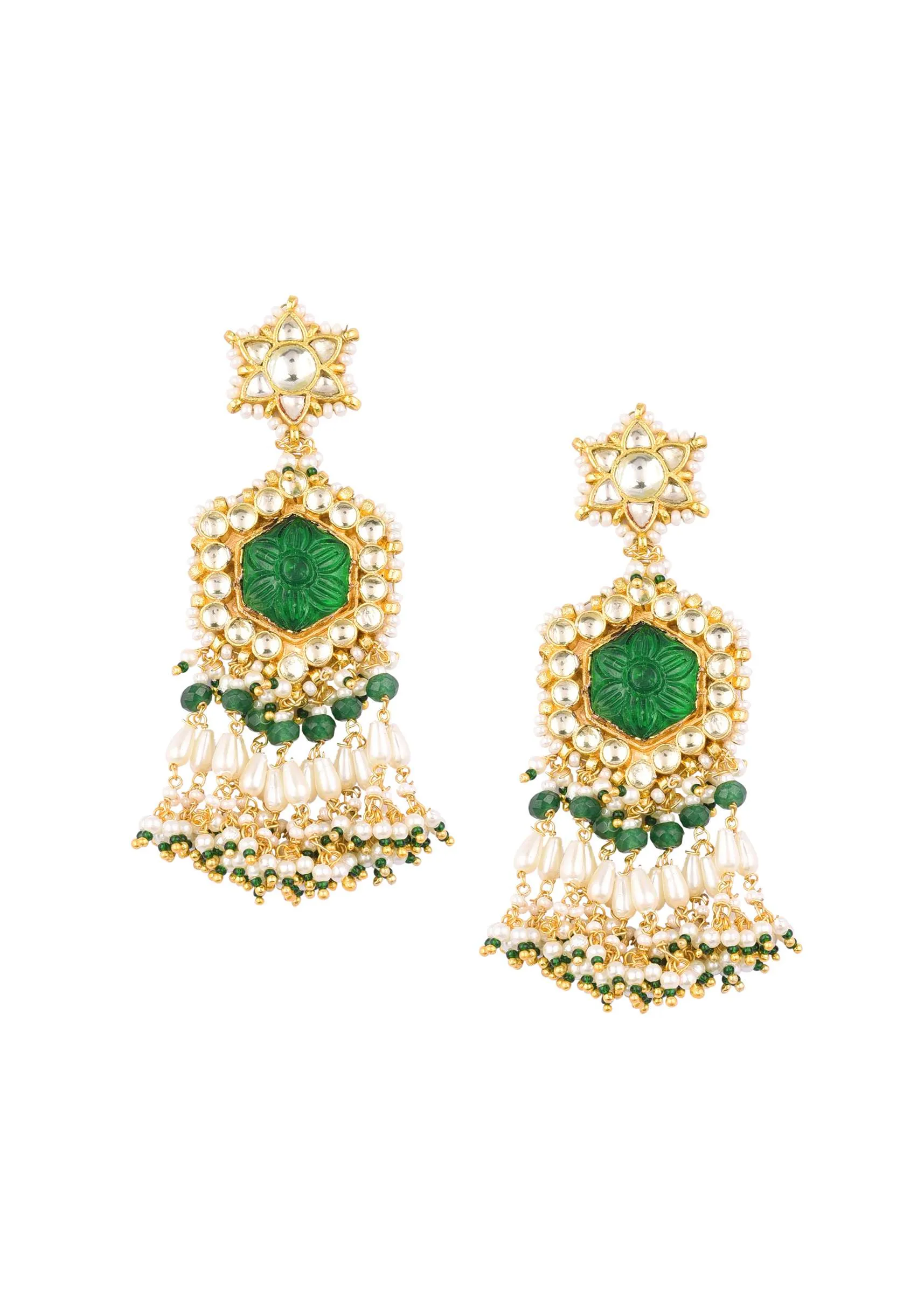 Gold Finish Kundan Choker Set With Beads, Pearls, And Synthetic Emerald Stones