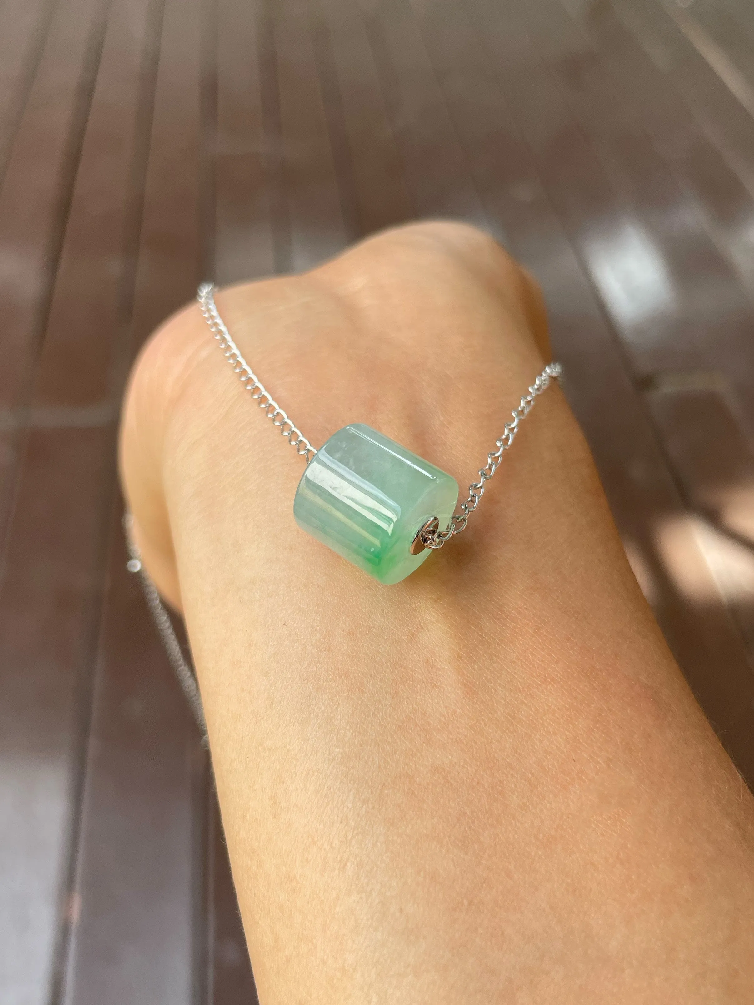 Icy Green Jade Barrel Necklace - Lu Lu Tong 路路通 (NJN035)