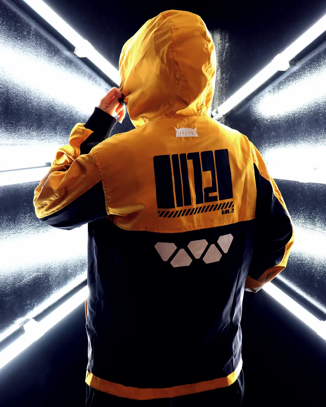 JACKET: KINWAMONSTER LOGO VOL. 3