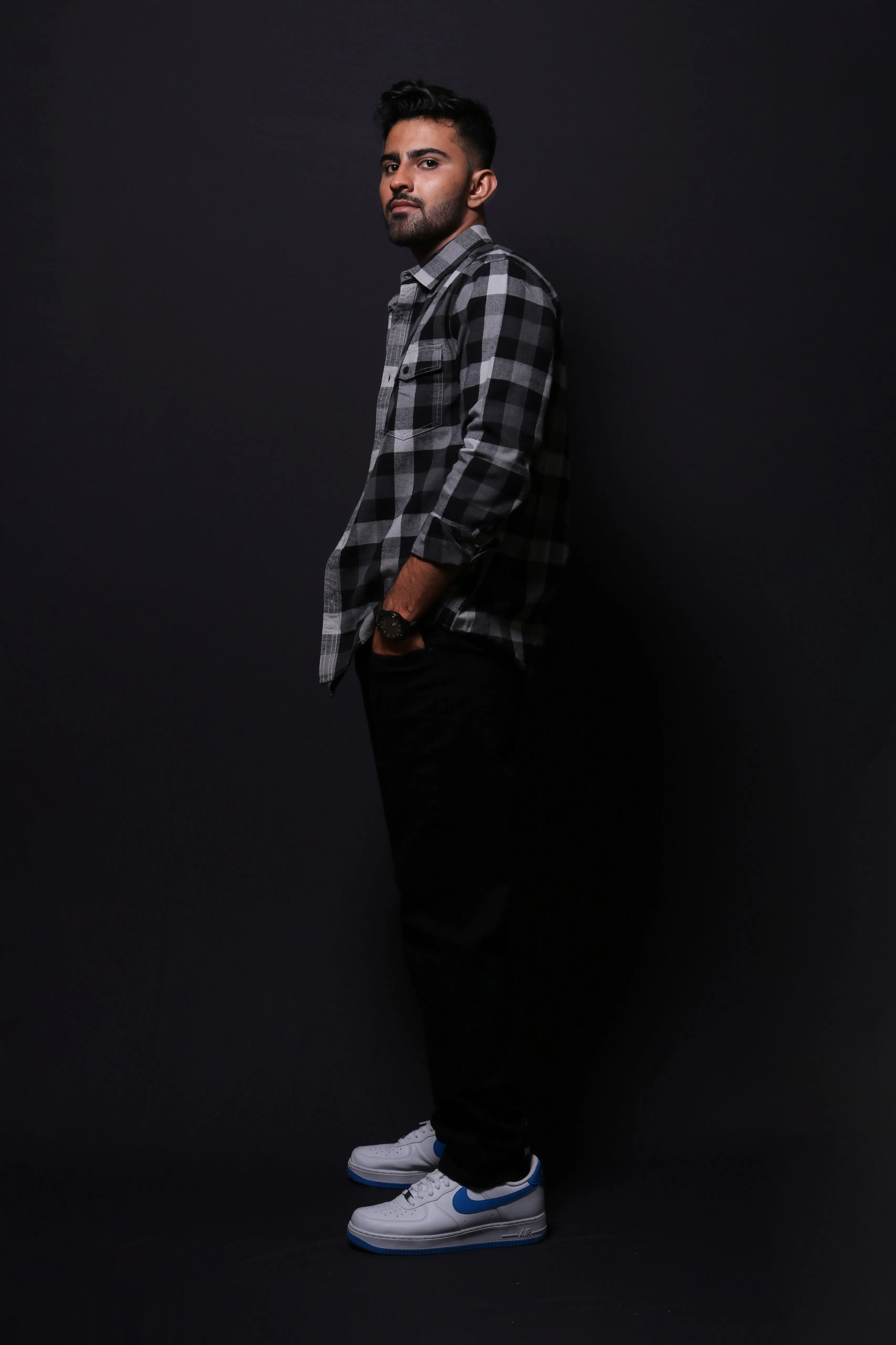 JONESBURG MEN'S BLACK CHECKS REGULAR FIT SHIRT