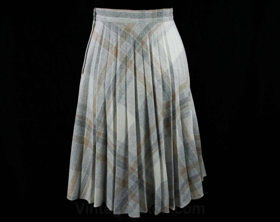Size 4 Cute Skirt - 1970s Pale Gray & Beige Pleated Skirt - Pleats - Small Neutral Wool Blend School Girl Fall Skirt - Waist 25 - 42858