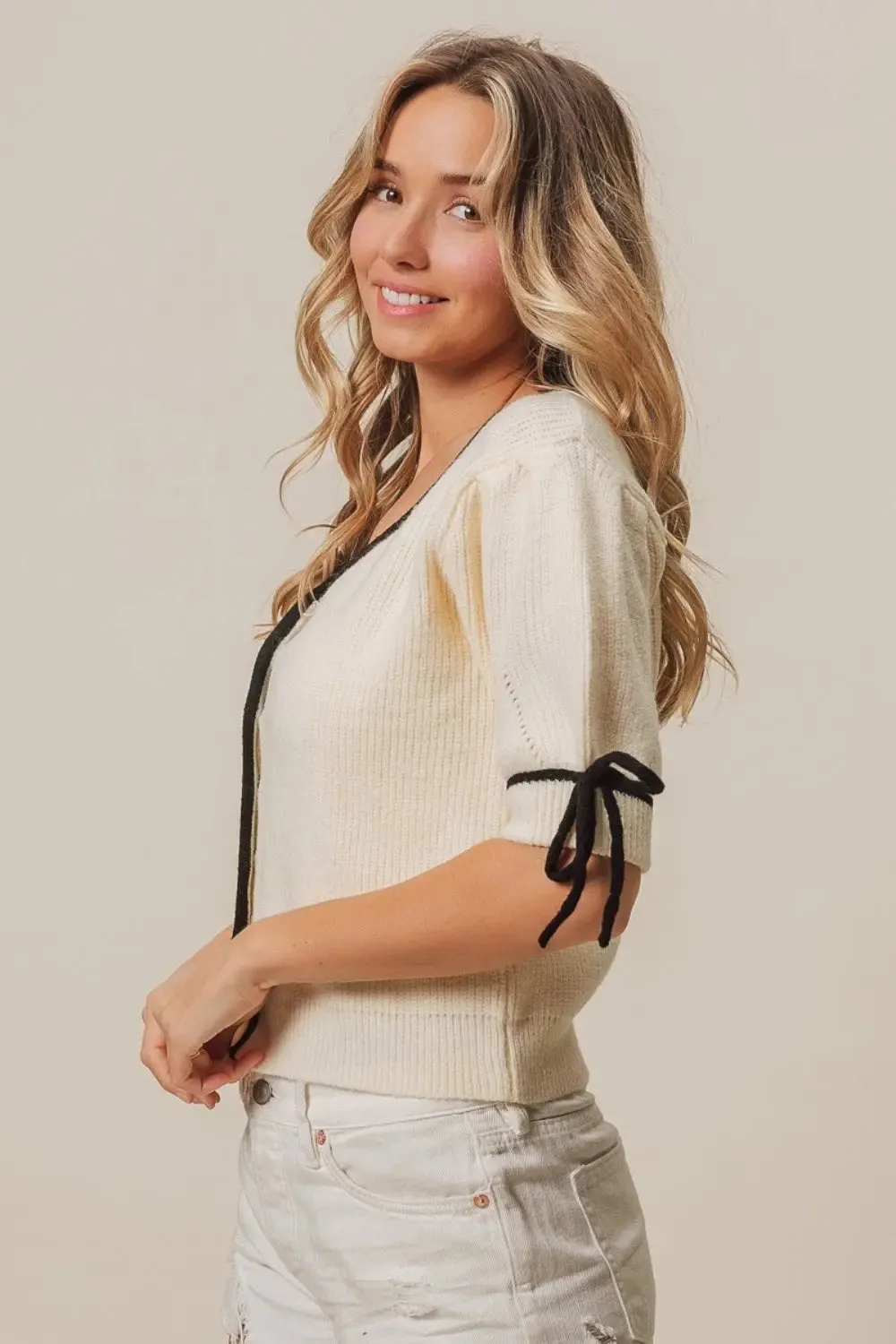 Sonya Contrast Binding Buttoned Cardigan